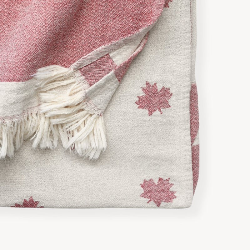 Pokoloko Maple Leaf Towel