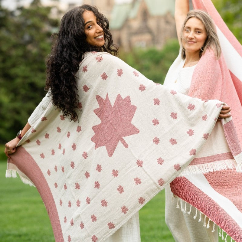 Pokoloko Maple Leaf Towel